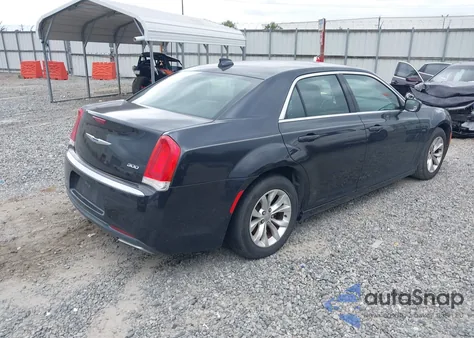 2015 Chrysler 300 Limited z USA, uszkodzony, nr VIN 2C3CCAAG2FH760672